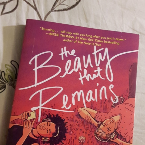 The beauty that Remains by Ashley Woodfolk - Picture 4 of 4